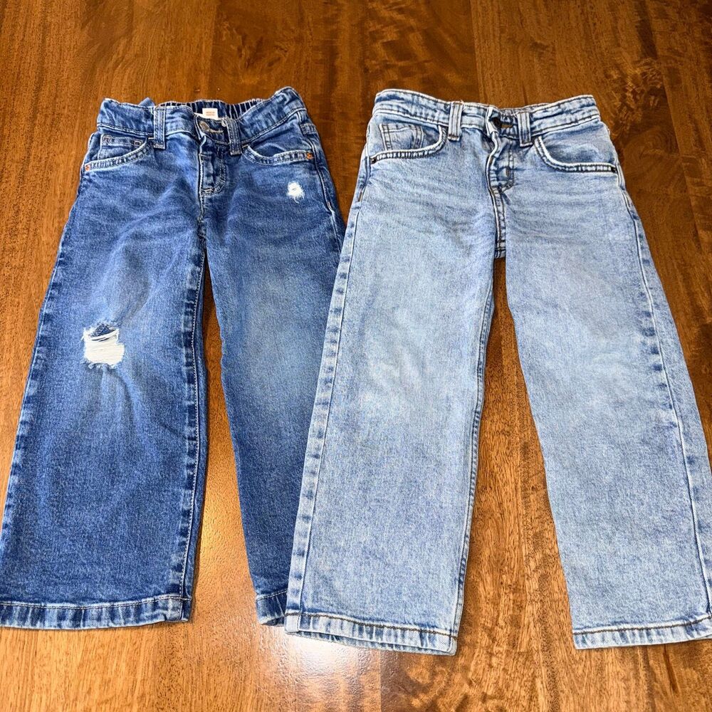 Cat & Jack girls’ jeans, size 4. Bundle of 2